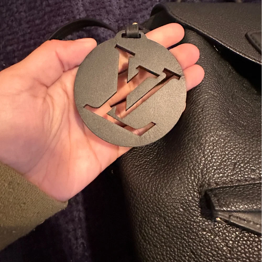 Louis Vuitton Black Leather Backpack - Picture 4 of 5